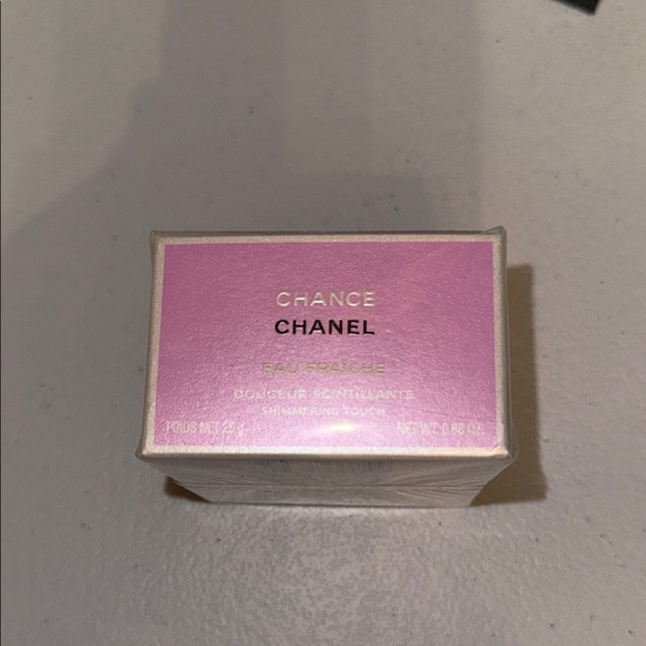 CHANEL Other - CHANEL Chance Eau Fraîche Shimmering Touch gel, fragrant - New.